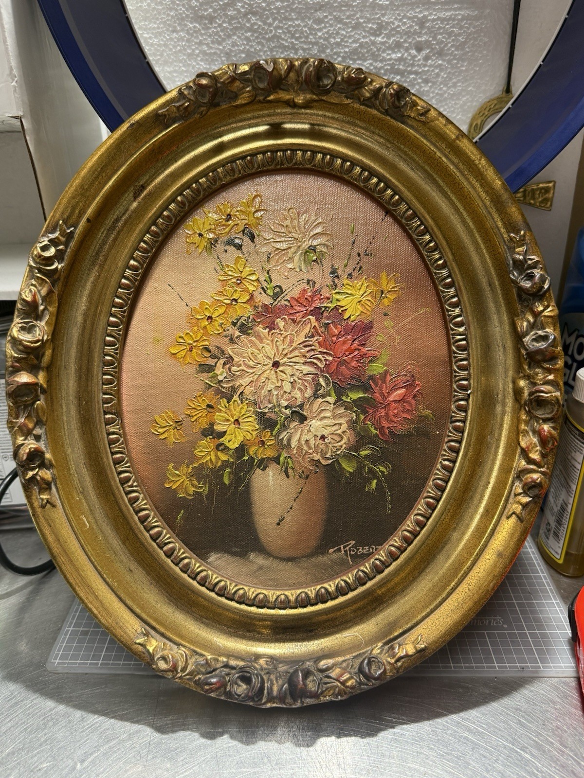 Vintage Signed Floral Oil Painting Oval Gold Frame Impasto Still Life 12×14 Oval