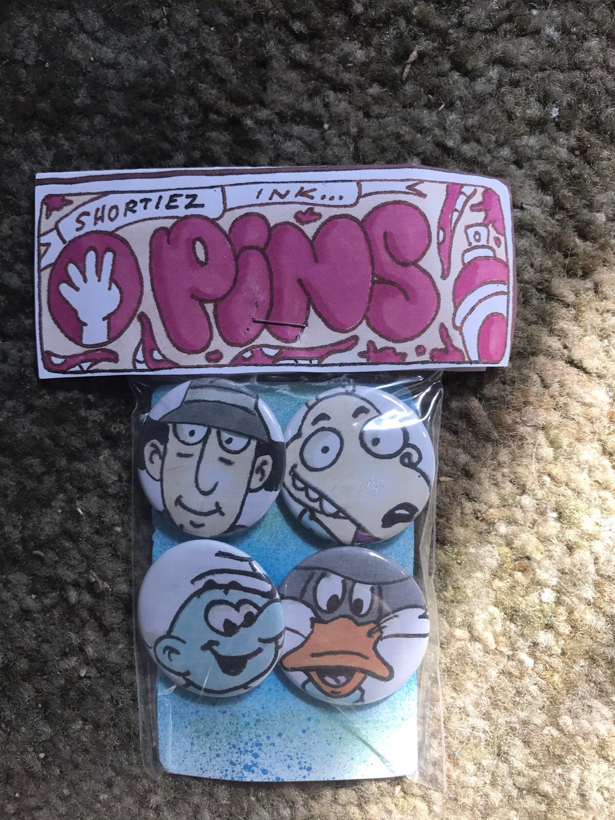 4 Pack Hand Made 1.5″ Button Pins Shortiez Ink In Package Smurf Gadget 90s
